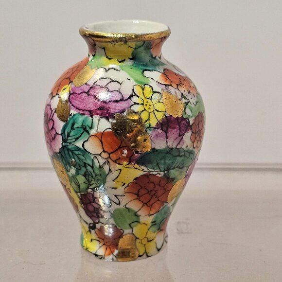 Vintage Japanese 100 Flowers Design Mini Polychrome Pottery Vase 2.75" - Picture 4 of 9